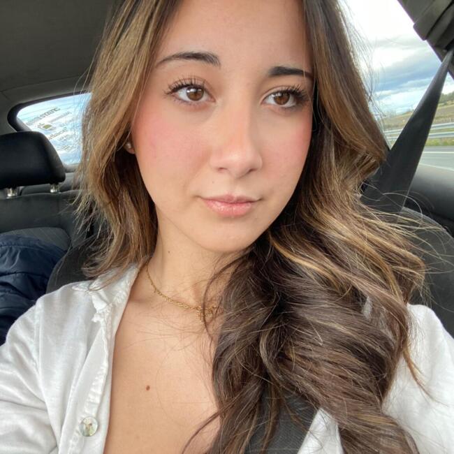 Canguro en Tarragona: Lucia