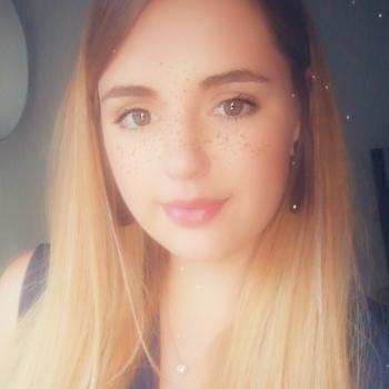 Baby-sitter in Douai: Justine