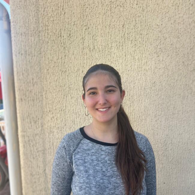 Babysitter in Bruguières: Sasha