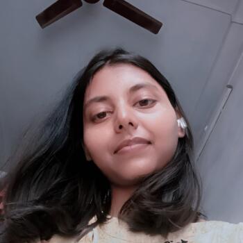 Babysitter in Kolkata: Naina