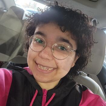 Babysitter in Louisville: Kyra