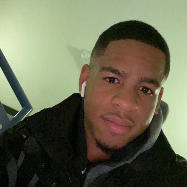 Oppas in Amsterdam: Revelino