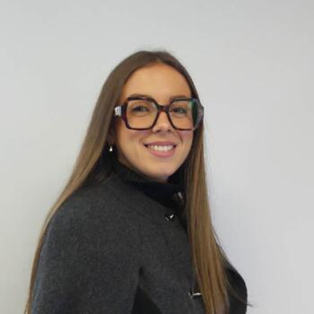 Babysitter in Quimper: Marion