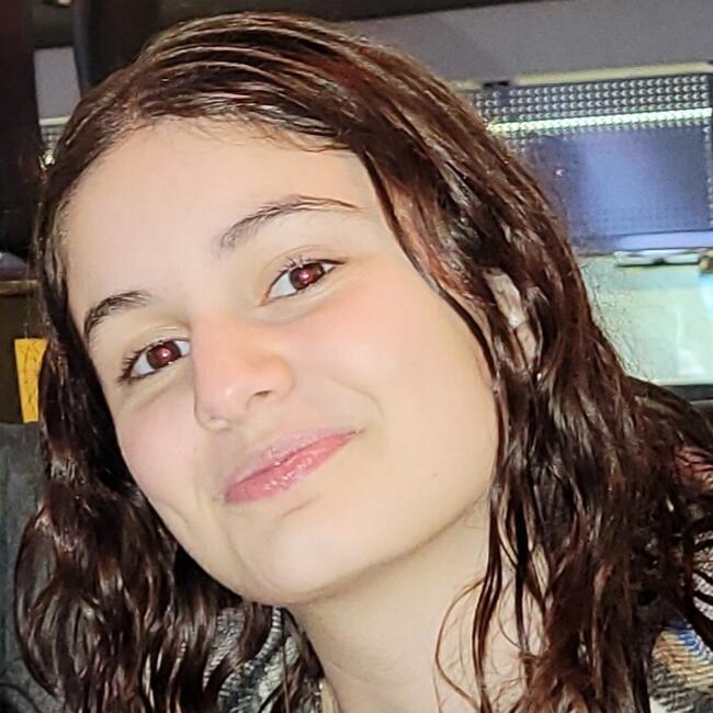 Niñera en San Isidro: Emma