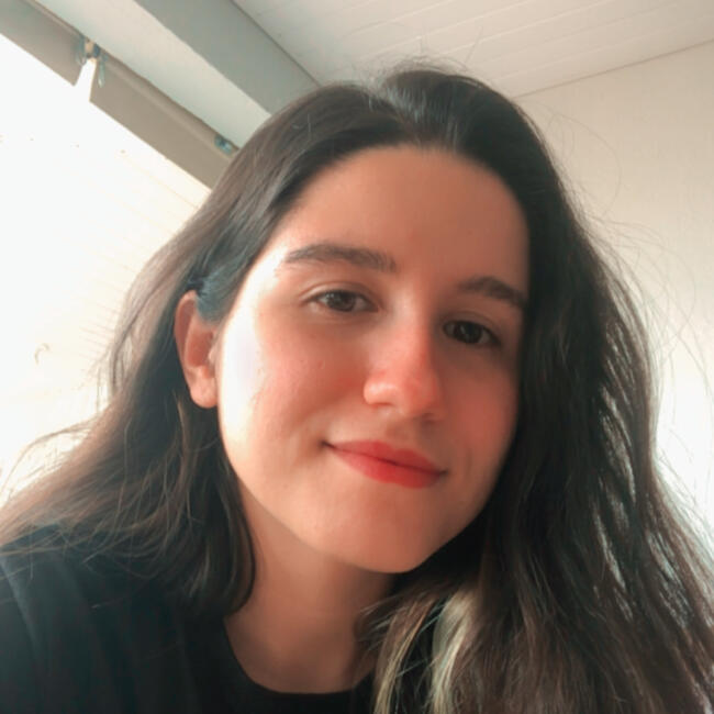 Babá em Cascavel: Fernanda