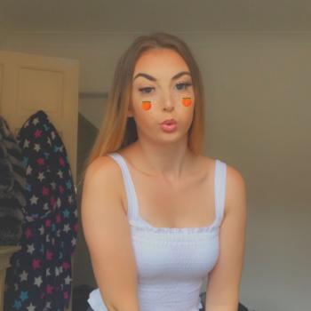 Babysitter Uxbridge: Annie