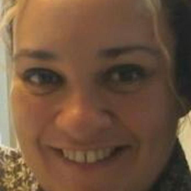 Babysitter in Parque del Plata: Vanessa