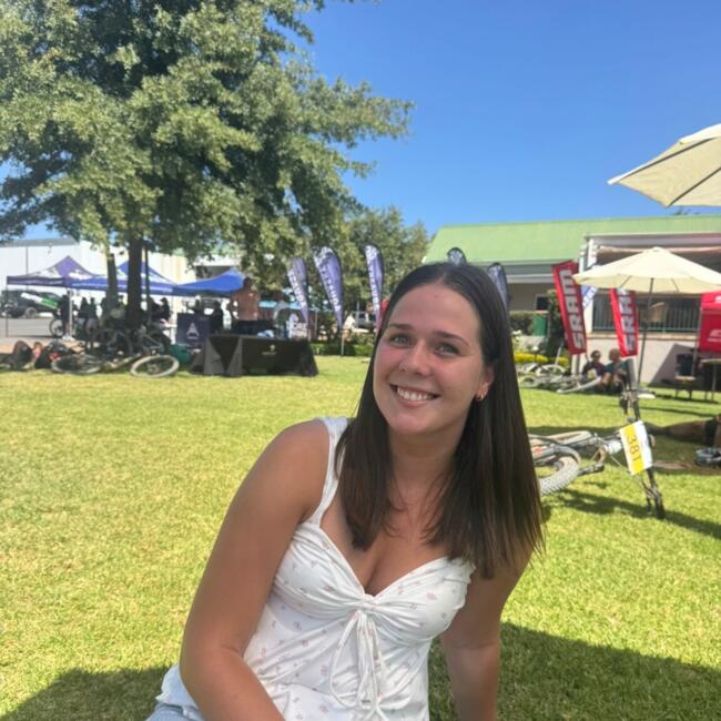 Babysitter in Strand: Carli