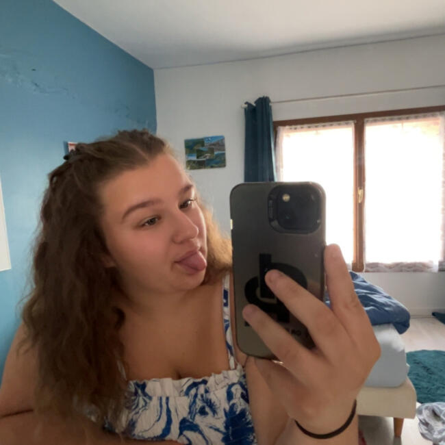 Babysitter in Charny (Île-de-France): Laurine