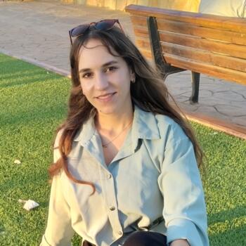 Babysitter in Valenciennes: Lisa