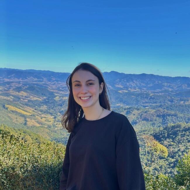 Babysitter em Bragança: Luisa