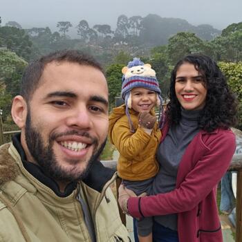 Emprego de babá em Rio de Janeiro: emprego de babá Darlan