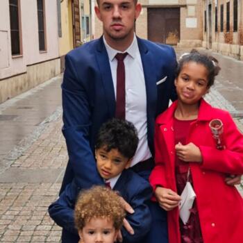Babysitting job in Camarma de Esteruelas: babysitting job David