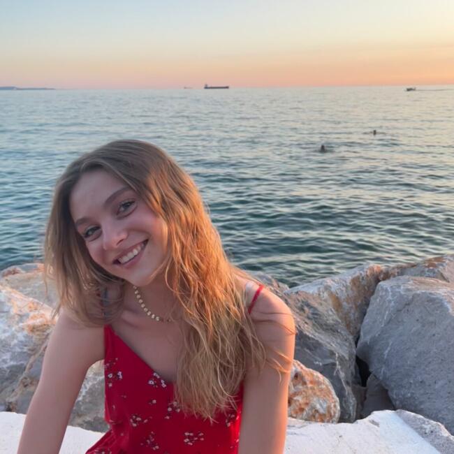 Babysitter in Trieste: Alessia