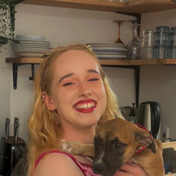 Babysitter in Wellington: Anna