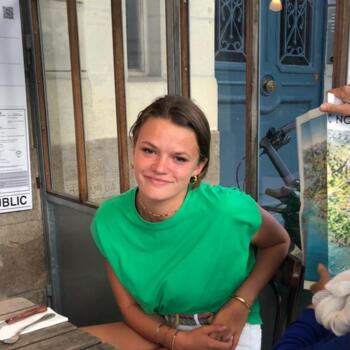 Babysitter in Lille: Victoire