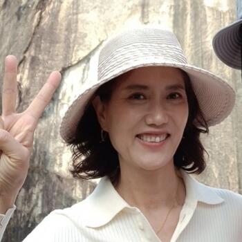 안양시에 있는 베이비시터: 봄내