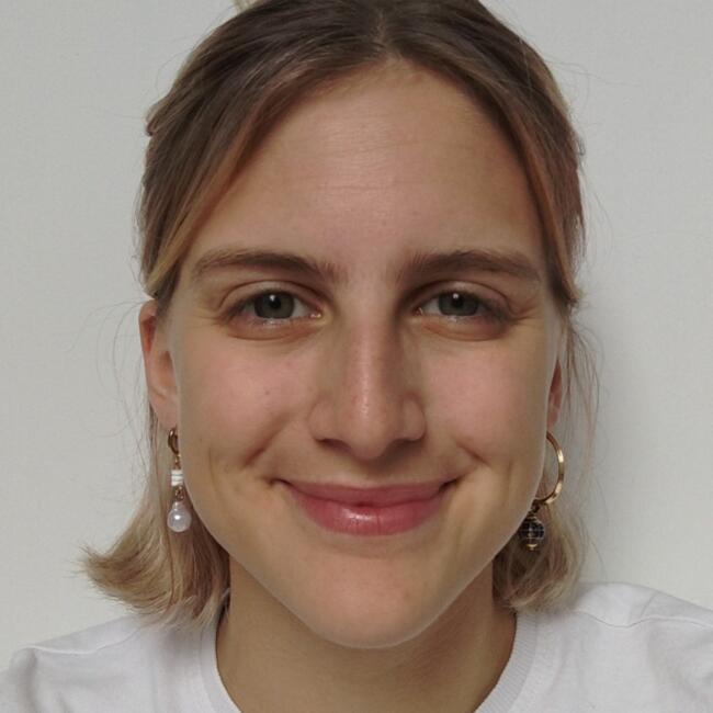 Babysitter in Binche: Florence