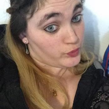 Baby-sitter in Nice: Julie