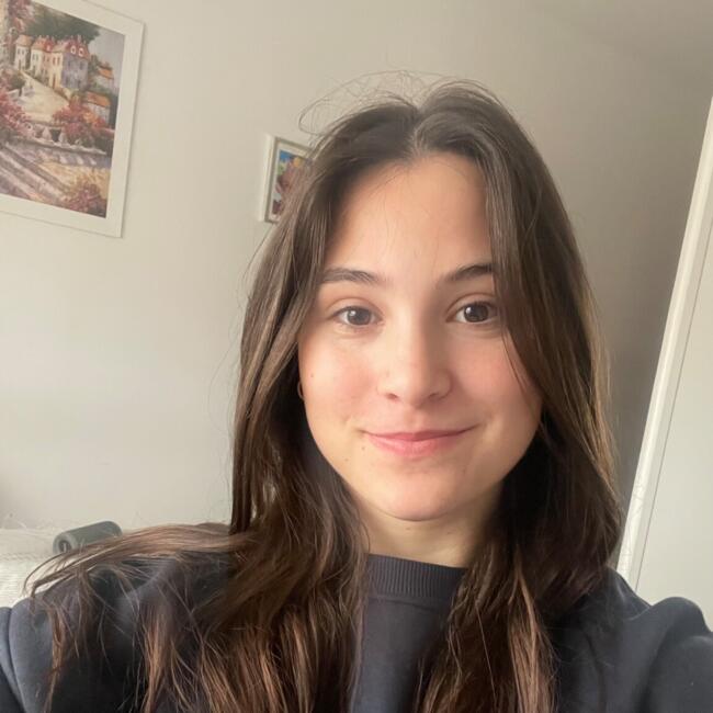 Babysitter in Reus: Paula