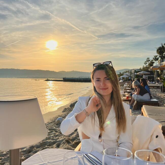 Babysitter in Lyon: MARJORY