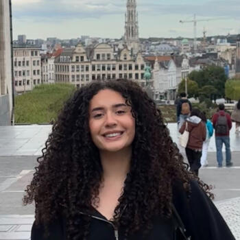 Babysitter in Auderghem: Lena