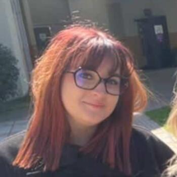 Babysitter in Cabestany: Julie