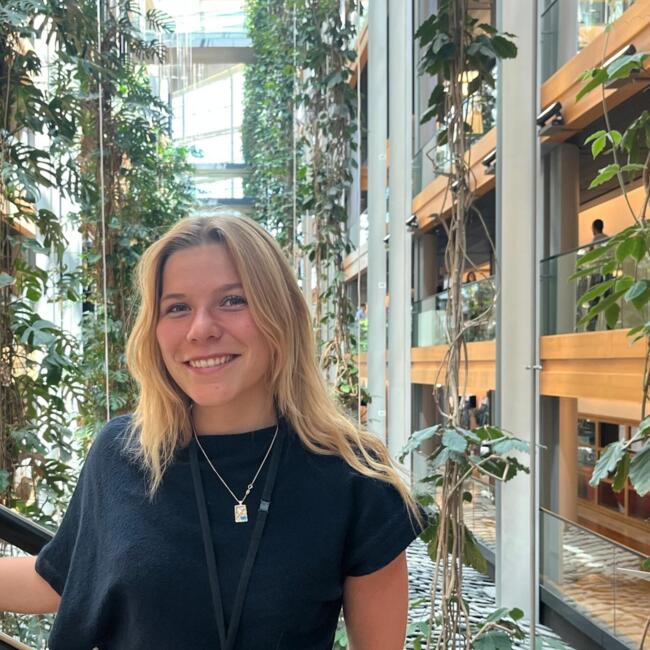 Babysitter in Watermael-Boitsfort: Louise