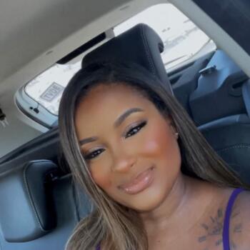 Babysitter in London: Ashley