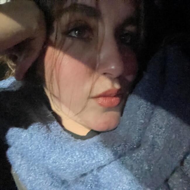 Babysitter in Bordj el Bahri: Nora