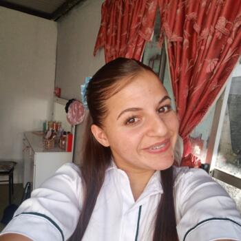 Niñera en Montevideo: Valentina