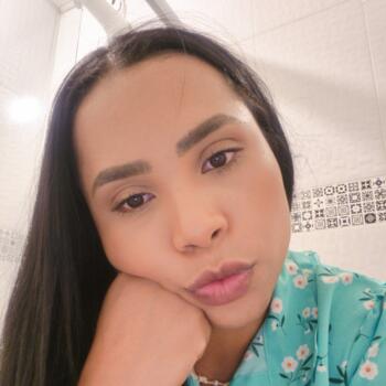 Emprego de babá em Belo Horizonte: emprego de babá Adalane