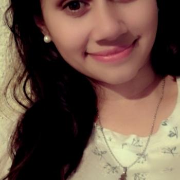 Babysitter in Canelones: Paola