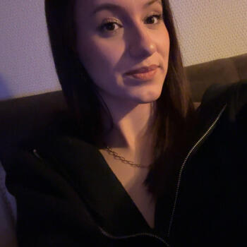 Babysitter in Panazol: Lina