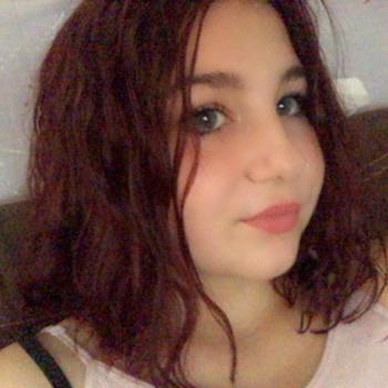 Baby-sitter in Châtelet: Katiana kiphanie