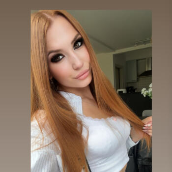 Babysitter in Lommel: Emily