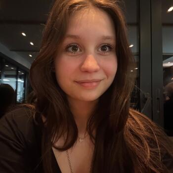 Baby-sitter Coutiches: Adelie