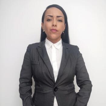 Babysitter Cancún: Nancy