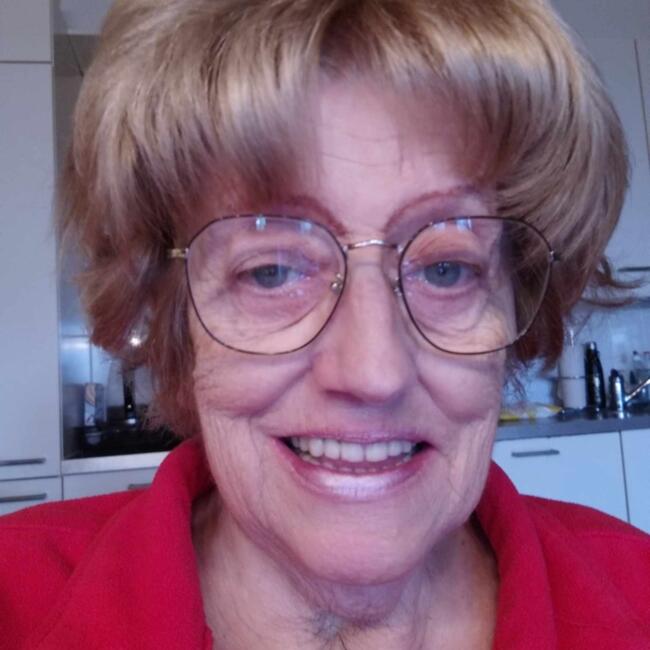 Babysitter in Huizen: Corry