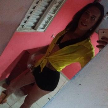 Babá em Uberaba: Sahra