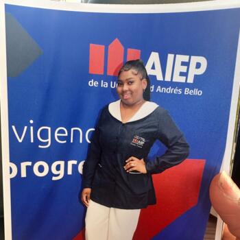 Babysitter Lo Prado: Karen