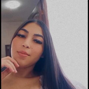 Babysitter in Niterói: Bruna