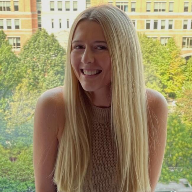 Babysitter in London: Tessa