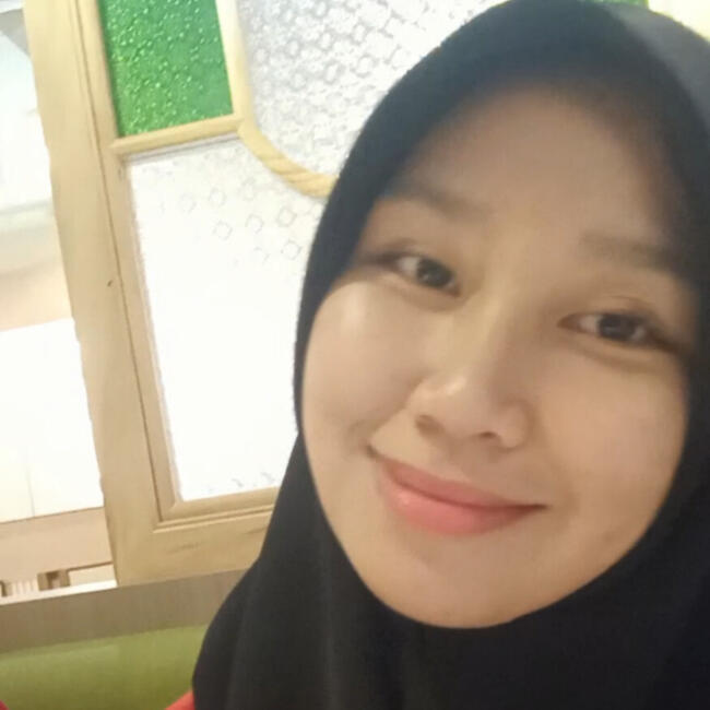 Babysitter in Taman Senai: Fitri