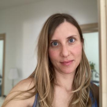 Utenti in cerca di educatrici Verona: lavoro per babysitter Anna