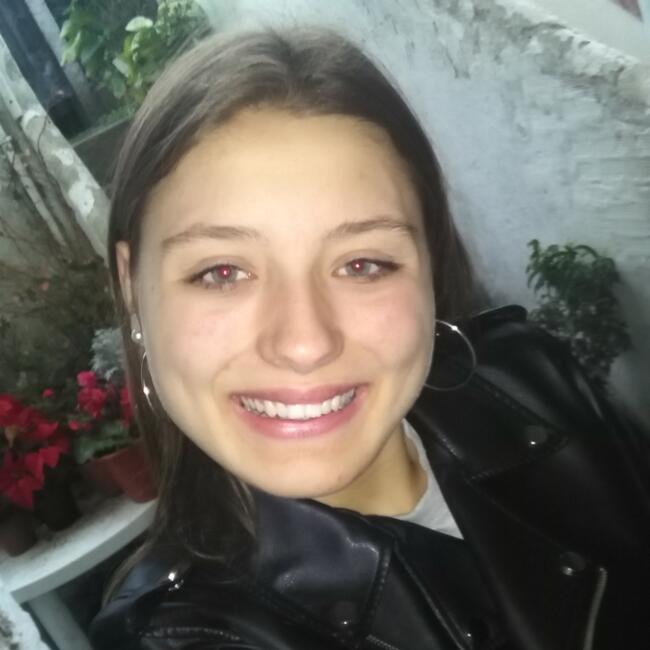Babysitter em Lisboa: Joana
