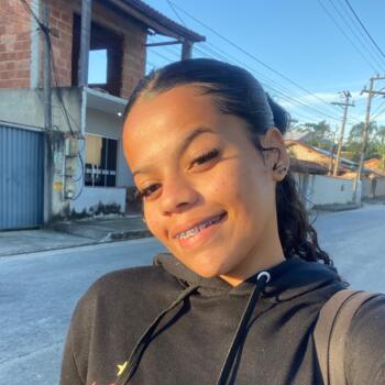 Babá em Saquarema: Juliana