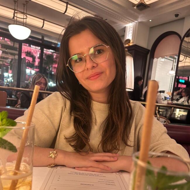 Babysitter in Genf: Almedina