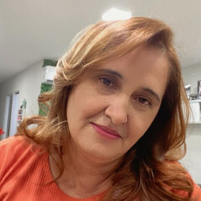 Babysitter in Fortaleza: Vilma