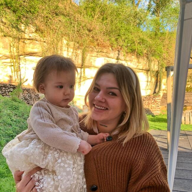 Babysitter in Guabiruba: Amabile